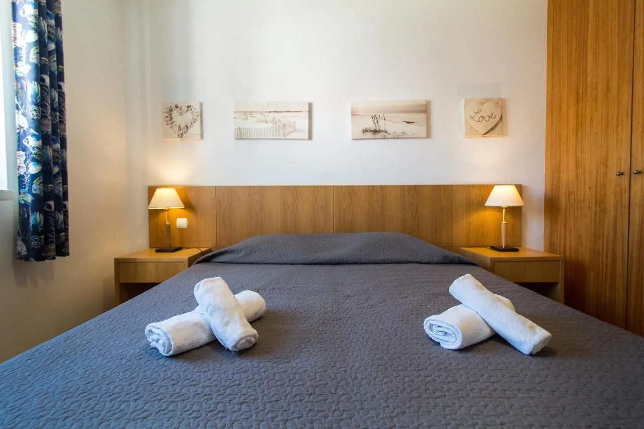 Marina Apartment By Stay-Ici, Algarve Holiday Rental Albufeira